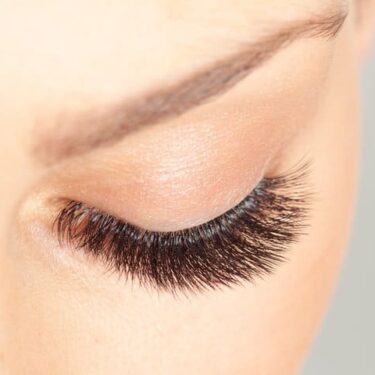 Eyelashes & Eyebrows Eyelashes & Eyebrows